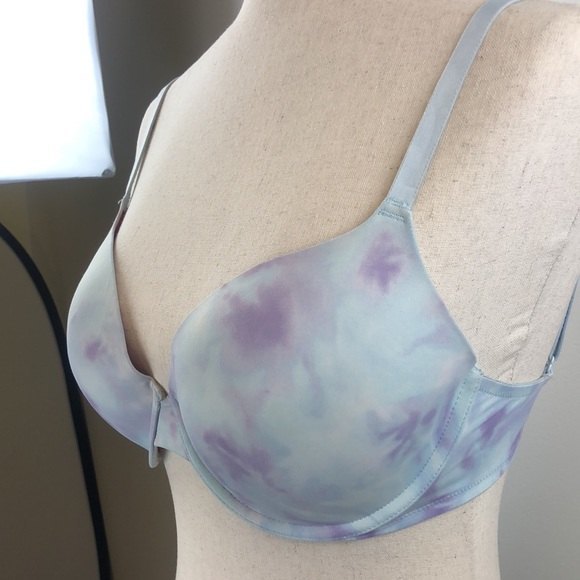 Bra Pink by Victorias Secret 32DD 32E - Picture 2 of 5